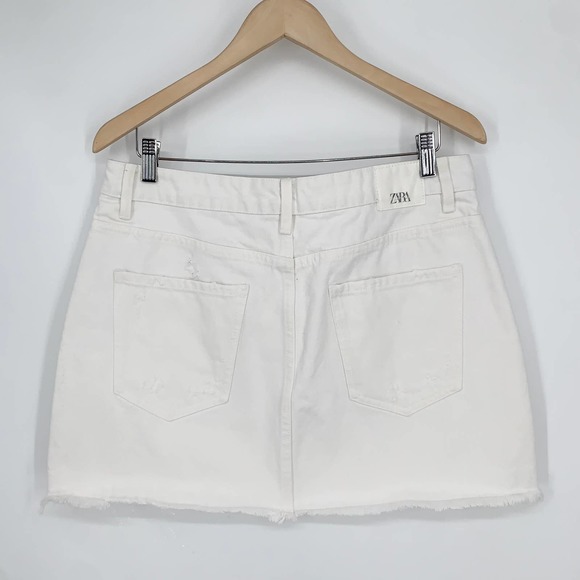 ZARA Ripped Frayed Hem Button Front High Waist Denim Mini Skirt in White - Picture 7 of 11